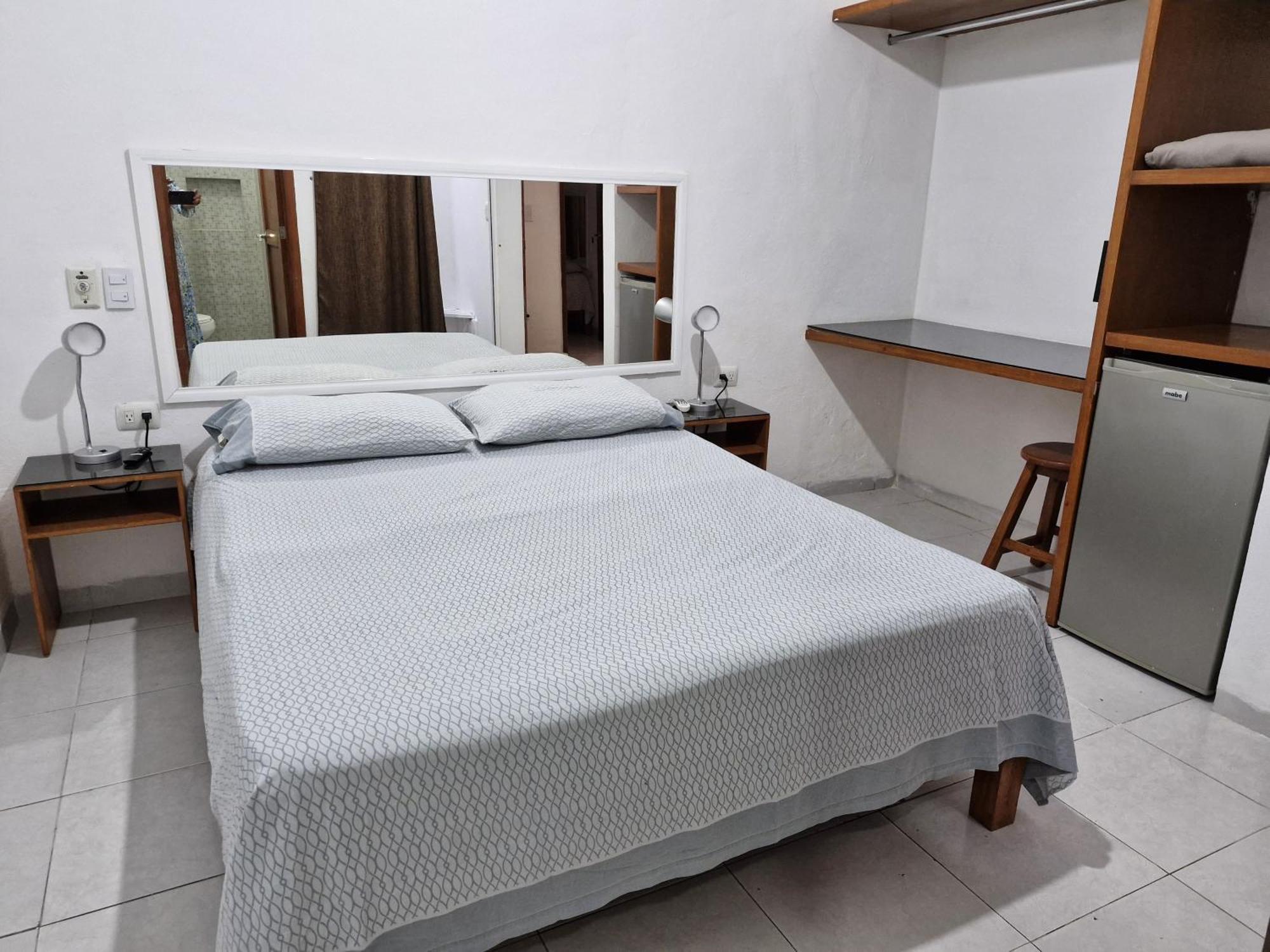 Apartament Las Margaritas Casa De Huespedes Cancún Zewnętrze zdjęcie